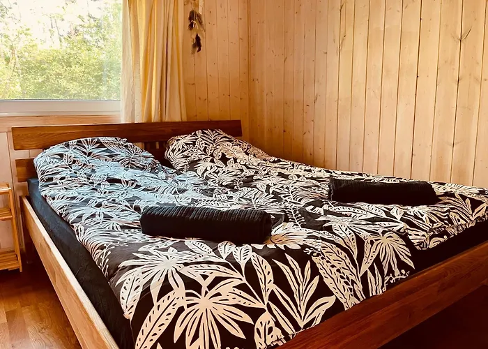 Puhkemaja Secret House Off-grid, Sauna And Outdoor Wc Muriste